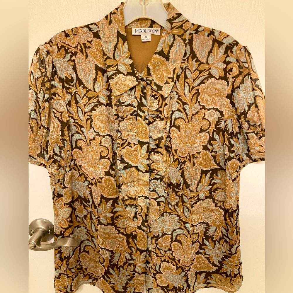 Elegant Pendleton blouse in rich autumn floral print